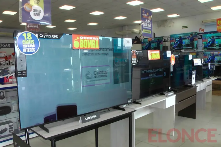 Venta de televisores por el Mundial: promocionan Smart TV de 50 pulgadas por menos de $600.000