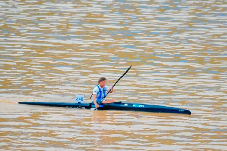 Lara Abud se destacó en China y sumó una valiosa experiencia en la Copa del Mundo de Canotaje
