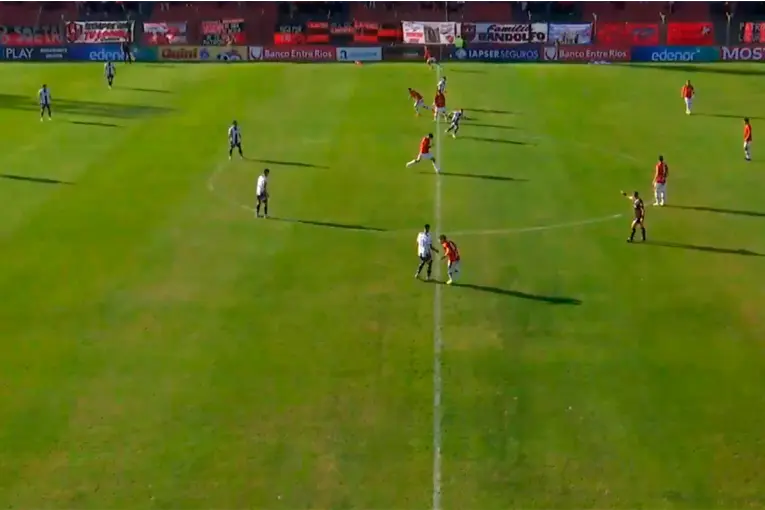 De penal, Patronato igualó el partido ante Tristán Suárez: empata 1 a 1 en el Grella