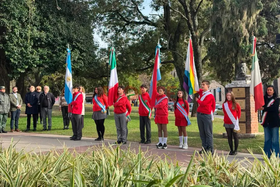 Aniversario de la Rep&uacute;blica Italiana en Paran&aacute; (foto Elonce)