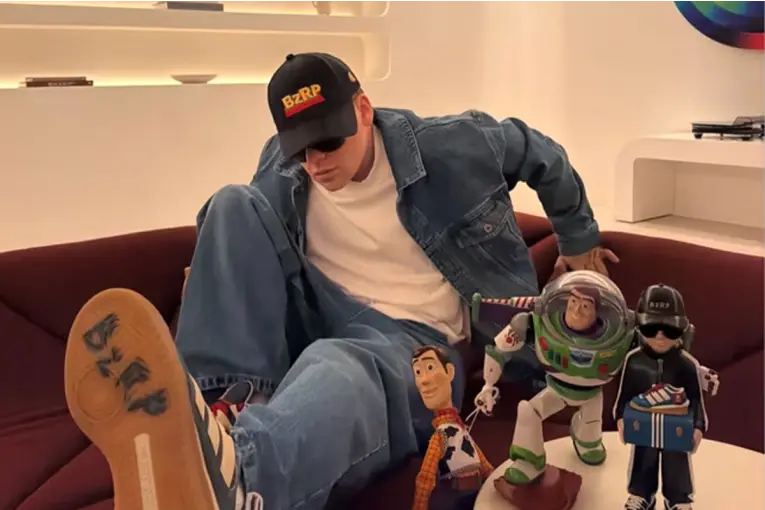 Bizarrap se suma a Toy Story 5 y tendrá un inesperado personaje en la nueva película