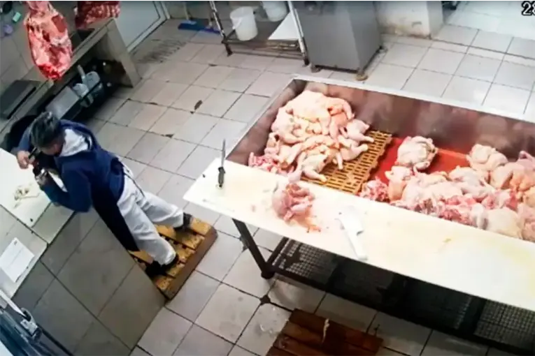 Raticida en el mate: detuvieron a una mujer acusada de envenenar a un compañero de trabajo