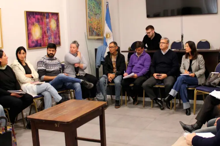 Personas en situación de calle: impulsan mesa de trabajo para fortalecer la asistencia ante la llegada del frío