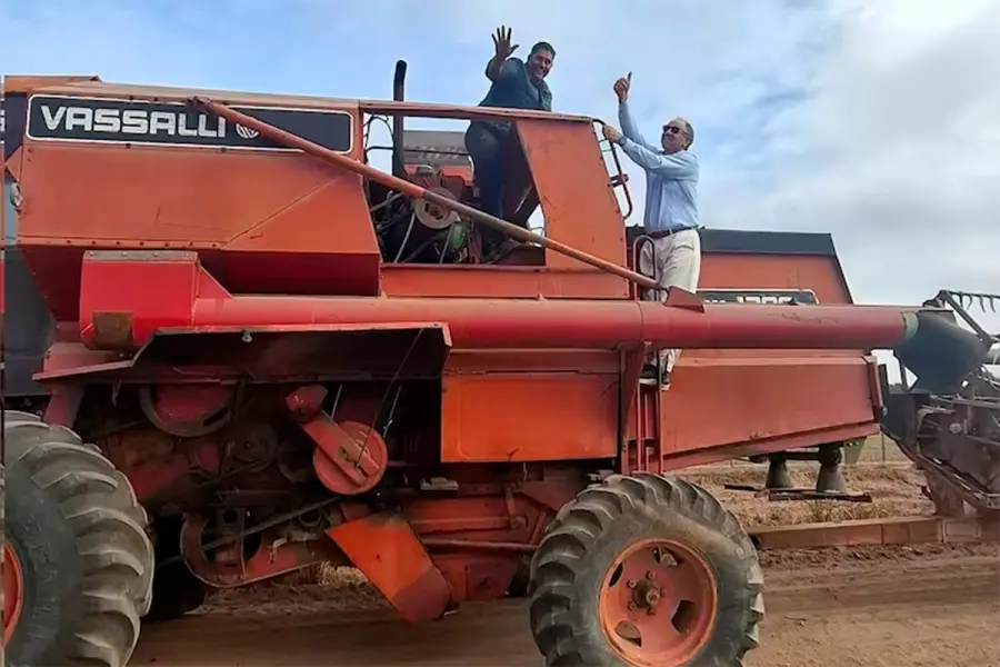 Era una Vassalli 1200 fabricada en los a&ntilde;os en que Mart&iacute;nez Peck trabajaba en la planta de Firmat (foto La Naci&oacute;n)