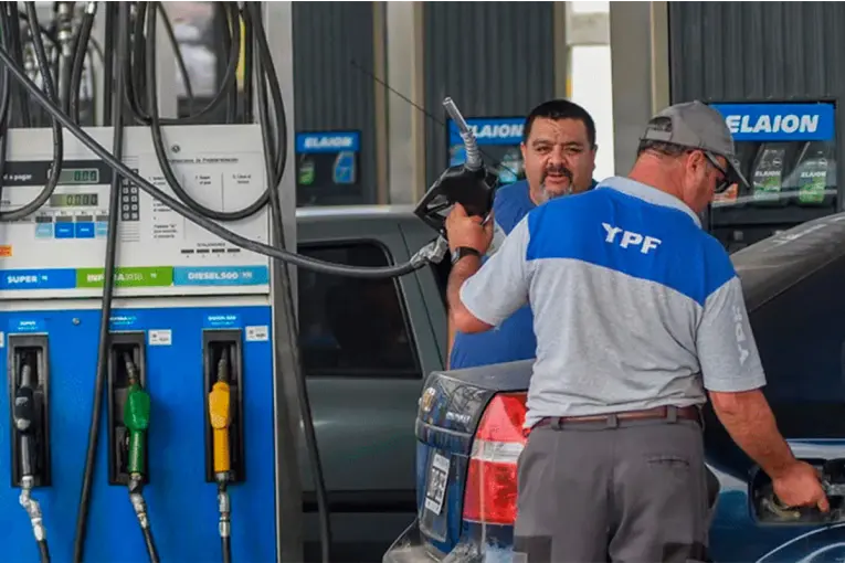 Cuánto cobra un empleado de estación de servicio según el último acuerdo paritario