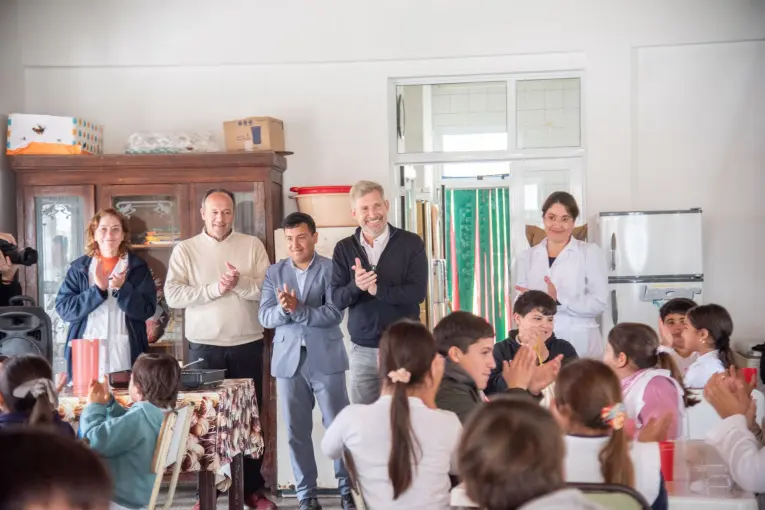 Frigerio visitó un emprendimiento productivo en Arroyo Barú