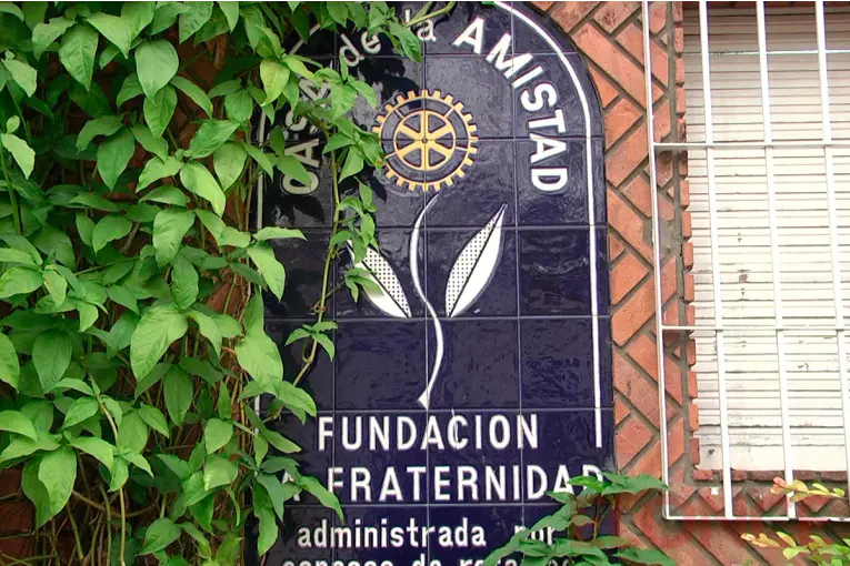 Invitan a un mate bingo en Paraná para recaudar fondos para elementos ortopédicos