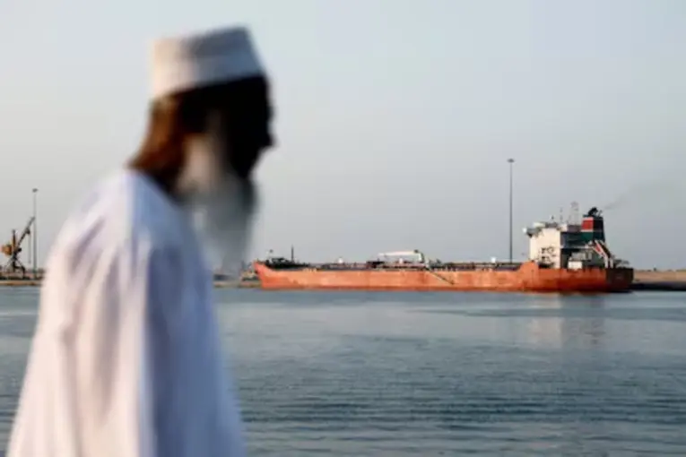 Irán cobra hasta US$ 2 millones por barco en el estrecho de Ormuz y crece el conflicto con Estados Unidos