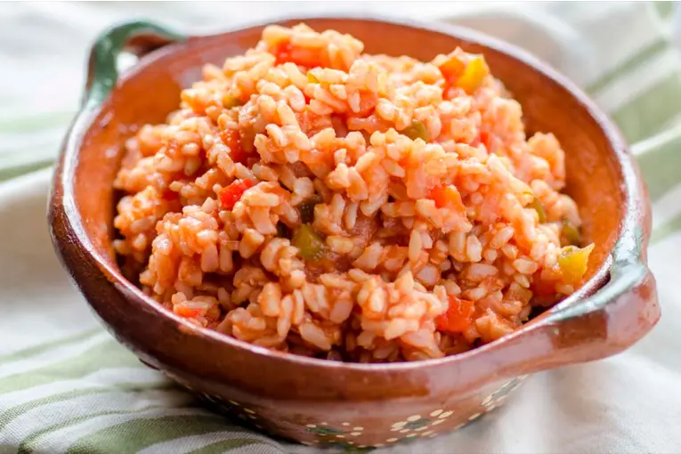 Establecieron nuevos límites de arsénico en el arroz y actualizaron normas alimentarias: qué cambia