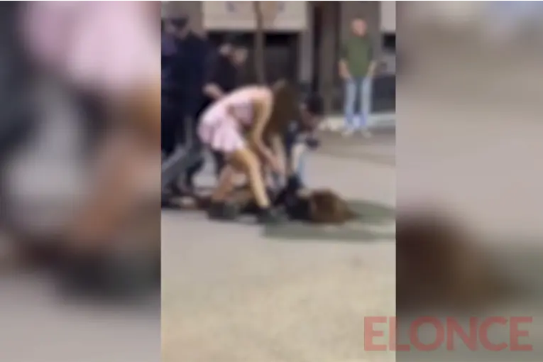 Está "estable" la joven que resultó herida tras pelea a la salida de un boliche: la agresora fue identificada
