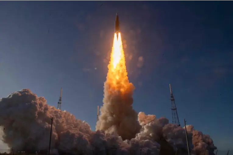 NASA anunció quiénes serán los astronautas que integrarán Artemis III el próximo año