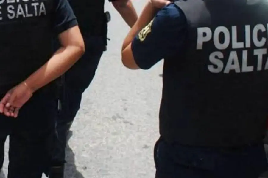 Polic&iacute;a de Salta.
