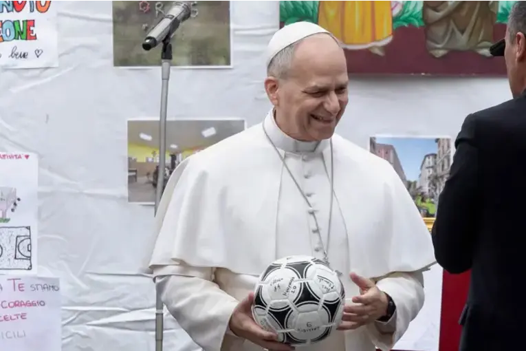 La reflexión del papa León XIV antes del Mundial: "Quien no pasa el balón no ha entendido el juego"