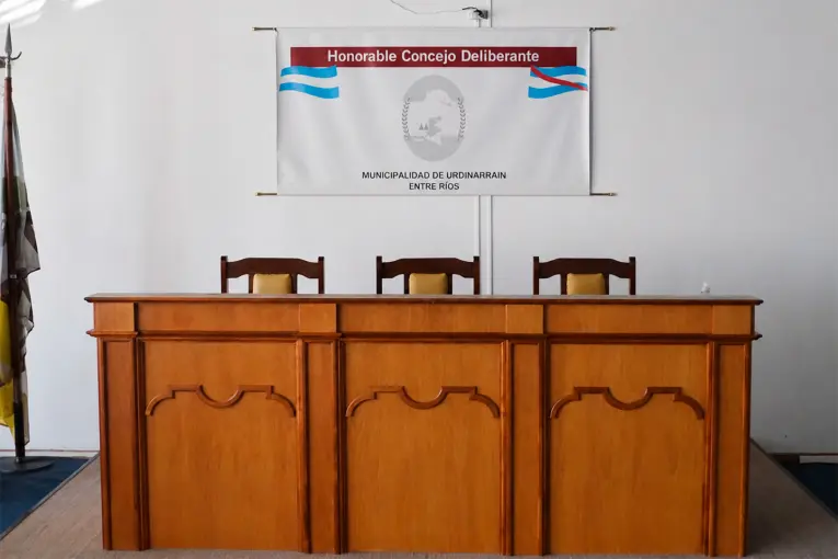 Concejal de una localidad entrerriana debió dejar su banca por incompatibilidad de cargos