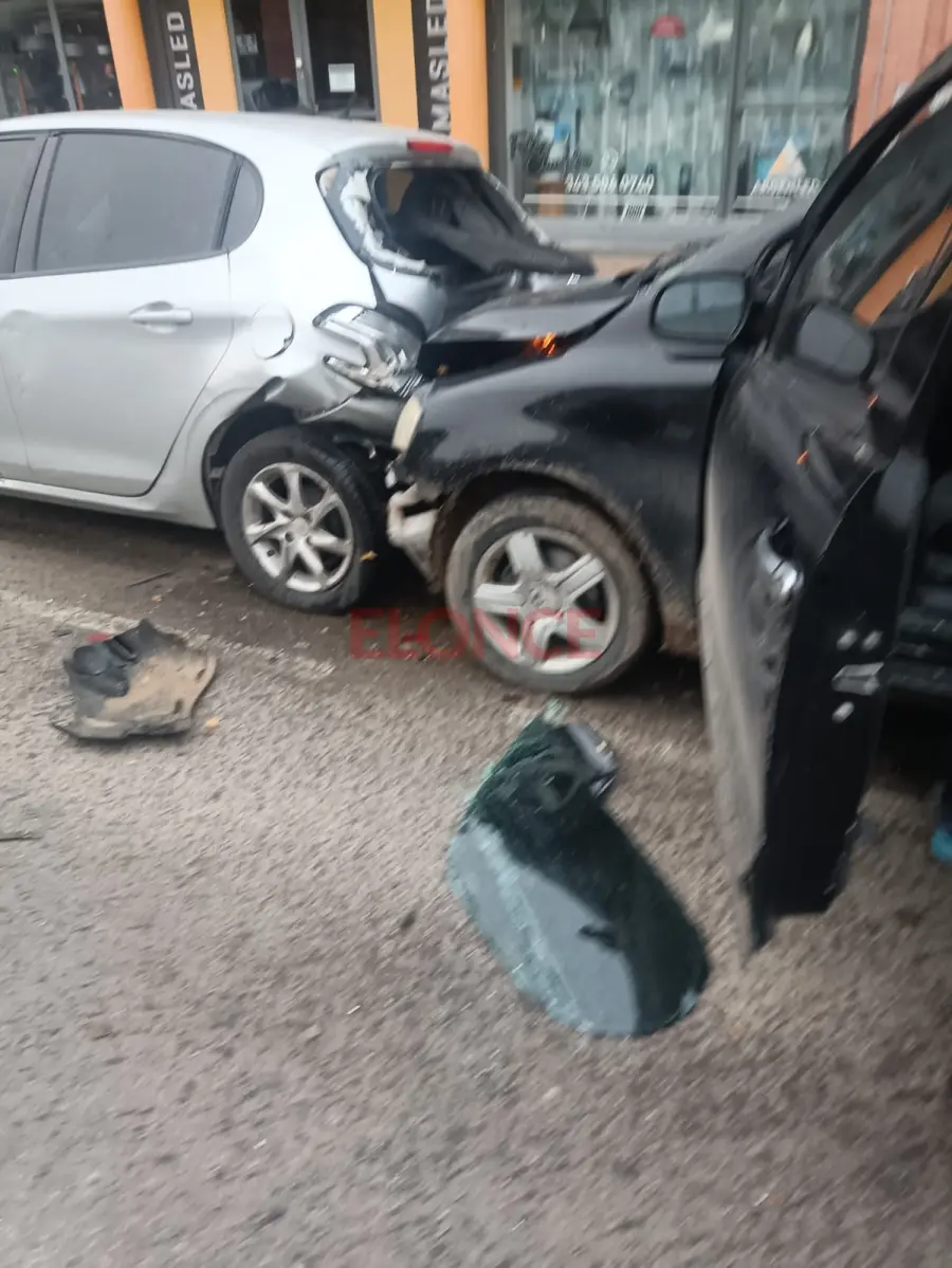 Choque m&uacute;ltiple en Paran&aacute; (foto Elonce)