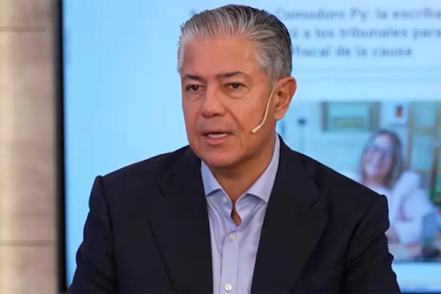 Rolando Figueroa, gobernador de Neuqu&eacute;n (foto Infobae)