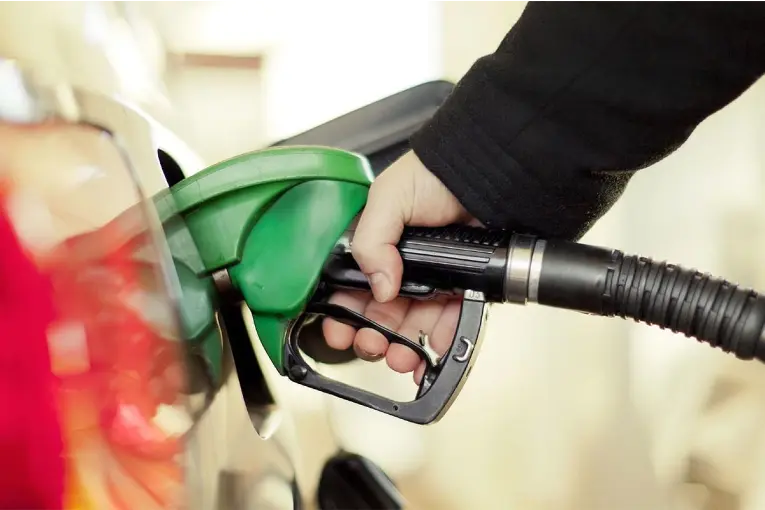 Precio de la nafta: Argentina lidera el ranking de aumentos entre los países petroleros de la región