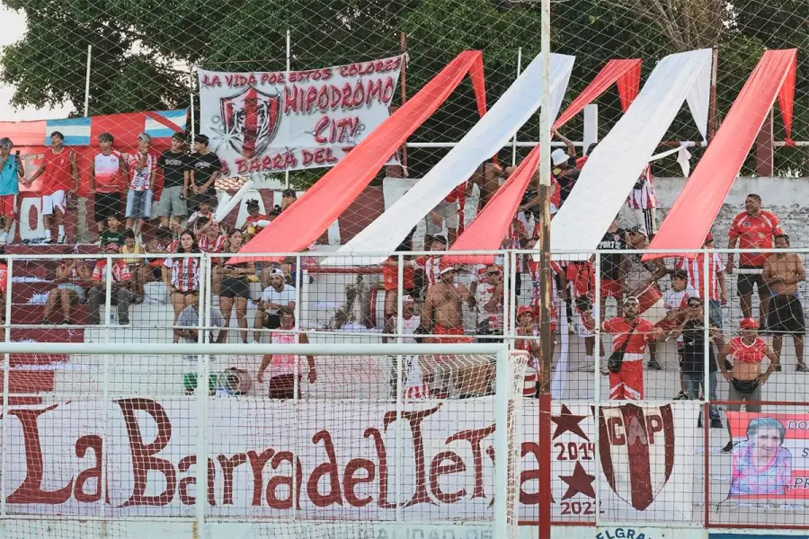 La barra del Tetra del Club Atl&eacute;tico Paran&aacute;