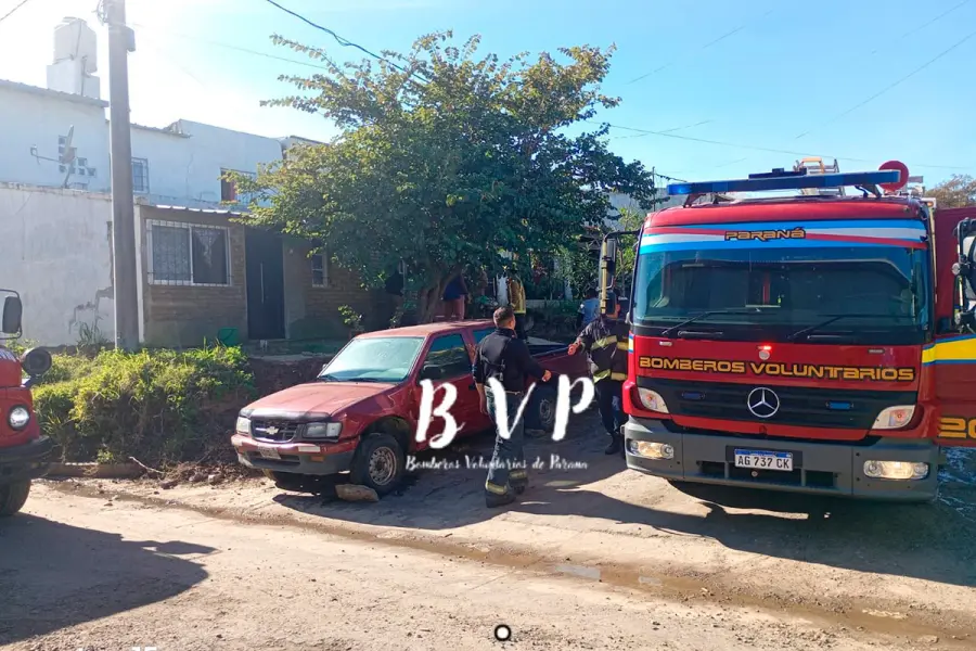 Foto: Bomberos Voluntarios de Paraná.