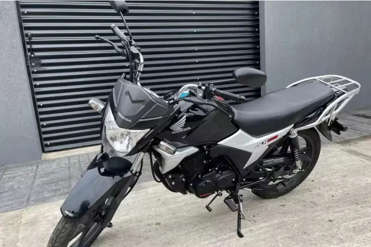 Denunció el robo de su moto, pero se la había llevado el dueño anterior por una deuda