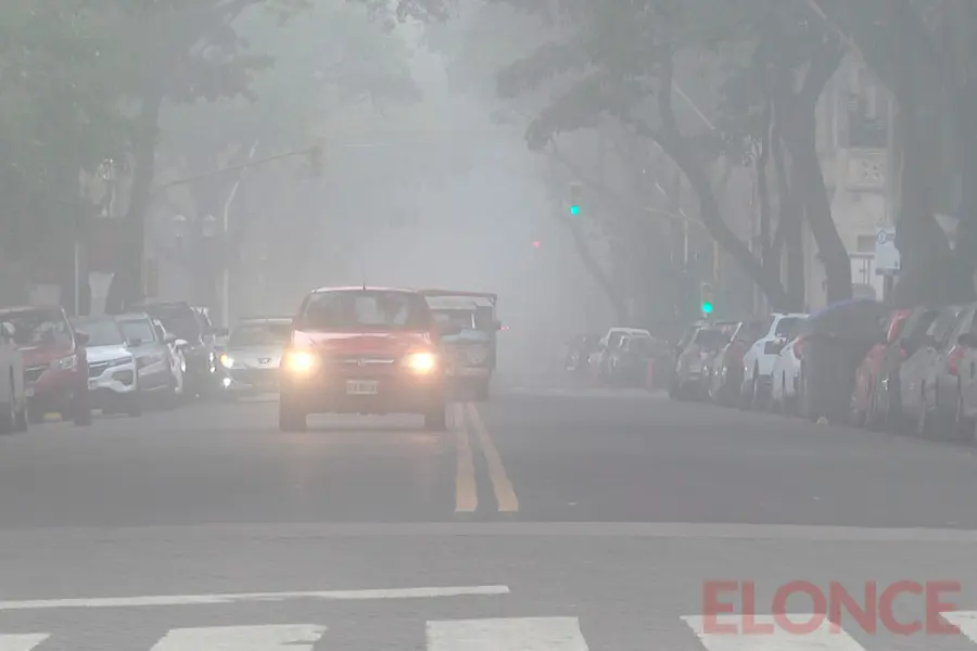 Niebla en Paran&aacute; (foto Elonce)