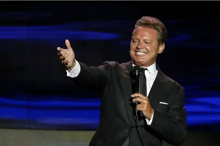 Aseguran que Luis Miguel fue operado y permanece internado en un hospital de Nueva York