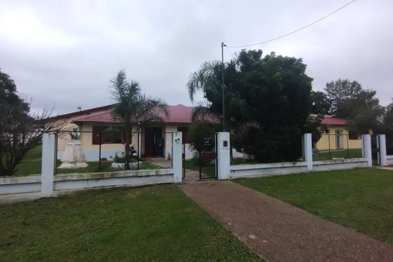 Invertirán más de $46 millones para realizar obras en una escuela de Gobernador Etchevehere