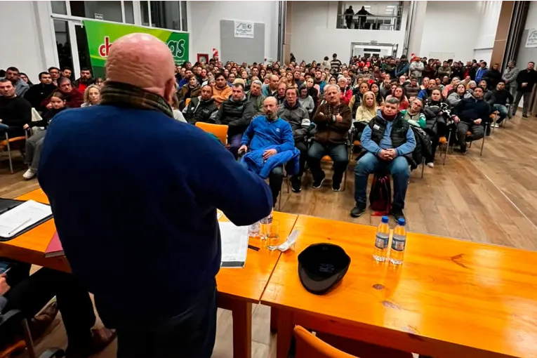 Amplia participación y respaldo unánime en la Asamblea para elegir la Junta Electoral del SEC Paraná