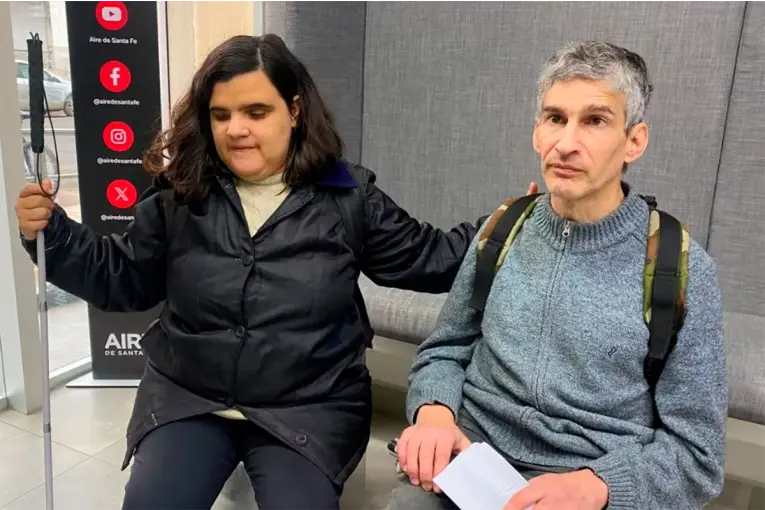 Desvalijaron la vivienda de una pareja ciega y les robaron herramientas de trabajo