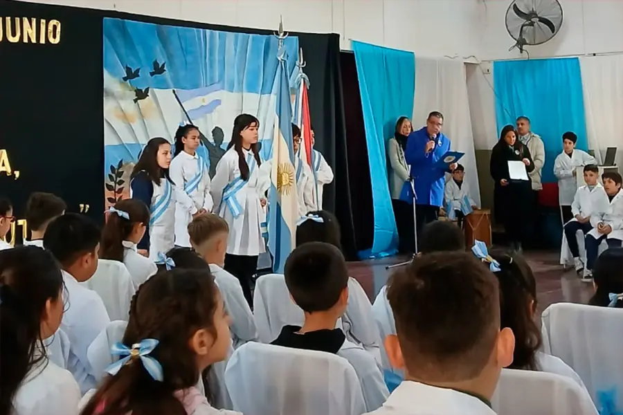 Escuela &ldquo;Marcelino Rom&aacute;n&rdquo;.
