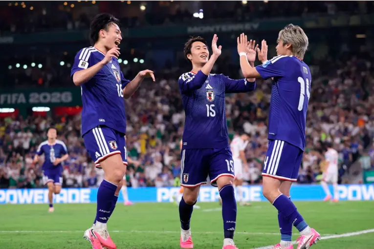 Japón goleó a Túnez y aseguró su clasificación en el Mundial 2026