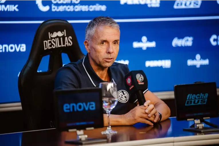 San Lorenzo se quedó sin entrenador: Gustavo Álvarez renunció antes del regreso a los entrenamientos
