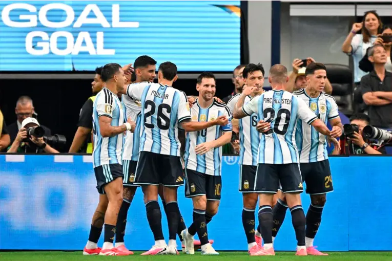 Argentina supera 1 a 0 a Austria tras una gran jugada y un golazo de Messi