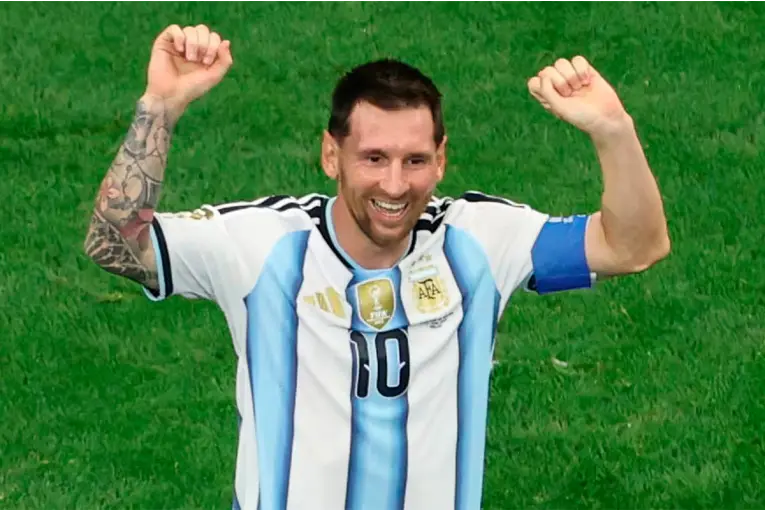 Lionel Messi celebró el triunfo ante Austria y prometió más alegrías para la gente: "Estoy muy feliz"