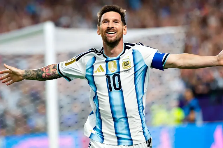 Messi para la historia: marcó dos goles y se convirtió en el máximo anotador de los Mundiales