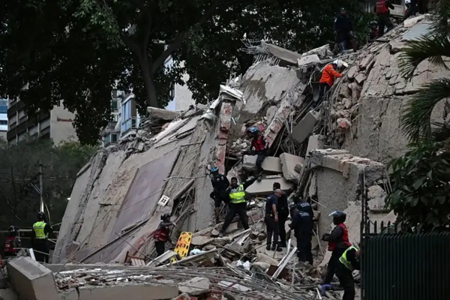 Imagen de uno de los edificios ca&iacute;dos en Venezuela. Foto: Archivo.