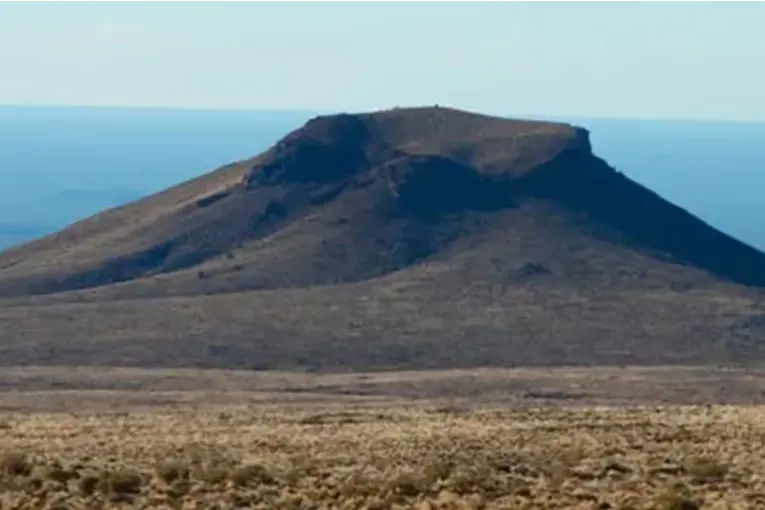 Un volcán argentino empezó a mostrar actividad térmica y activaron un protocolo preventivo