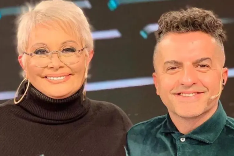 Hackearon a Carmen Barbieri e intentaron estafar a Ángel de Brito con un pedido de dinero