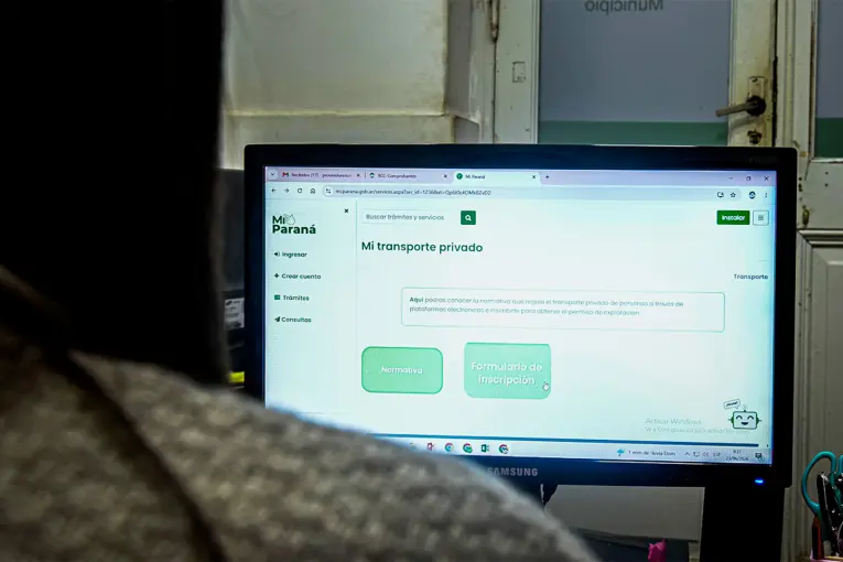 A través de Mi Paraná se podrán habilitar vehículos de transporte de alimentos y gas licuado