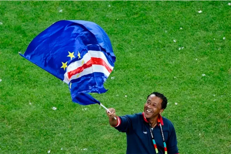 El DT de Cabo Verde habló del duelo con Argentina y Messi en dieciseisavos