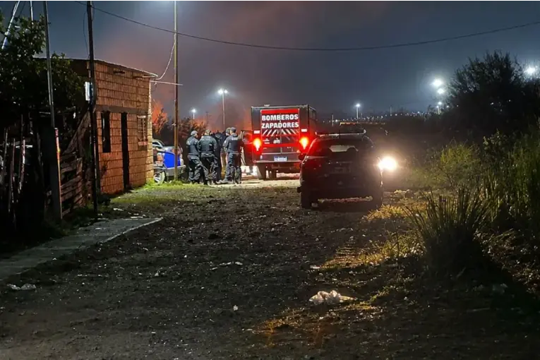 Hallaron restos humanos en un basural de Santa Fe y buscan identificar a la víctima