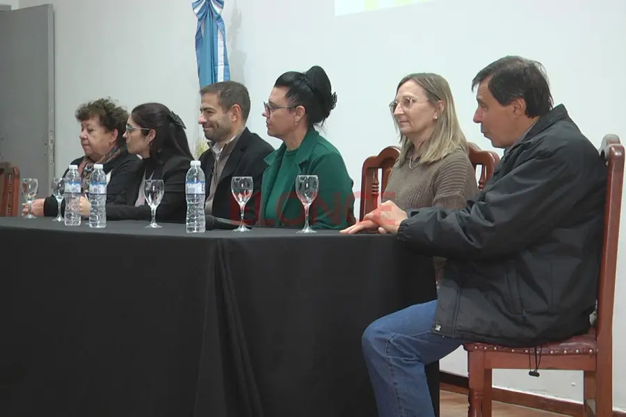 Capacitaci&oacute;n docente sobre Ley Mat&iacute;as Colaprete (foto Elonce)