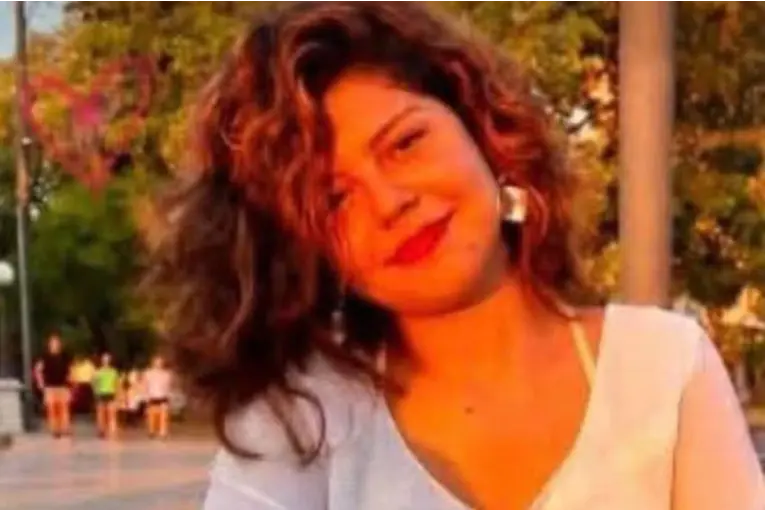 Buscan a una joven correntina que se arrojó al río Paraná tras haber denunciado a su novio
