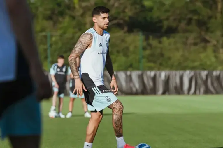 Selección Argentina: Cuti Romero se entrenó a la par y apunta a Cabo Verde