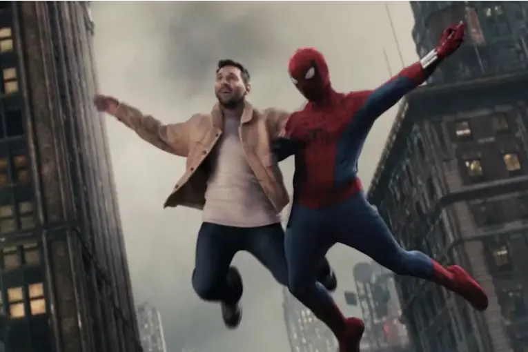 Messi protagonizó una divertida escena con el Hombre Araña antes del estreno de la nueva película