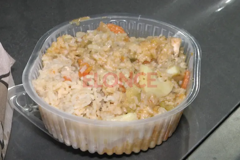 Comida para personas en situación de calle: voluntarios recorrieron Paraná con viandas