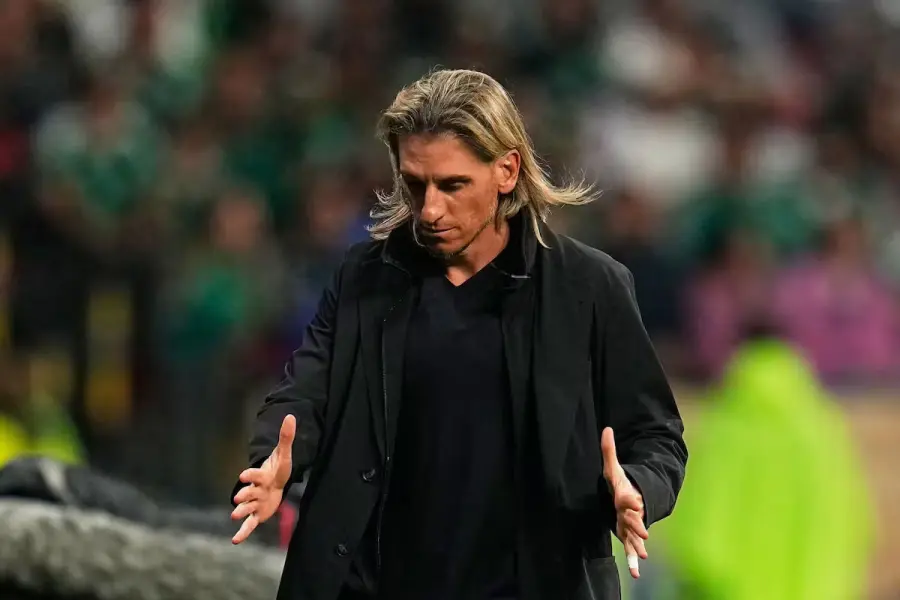 La selecci&oacute;n de Ecuador inici&oacute; la b&uacute;squeda de un nuevo entrenador despu&eacute;s de la salida de Sebasti&aacute;n Beccacece.