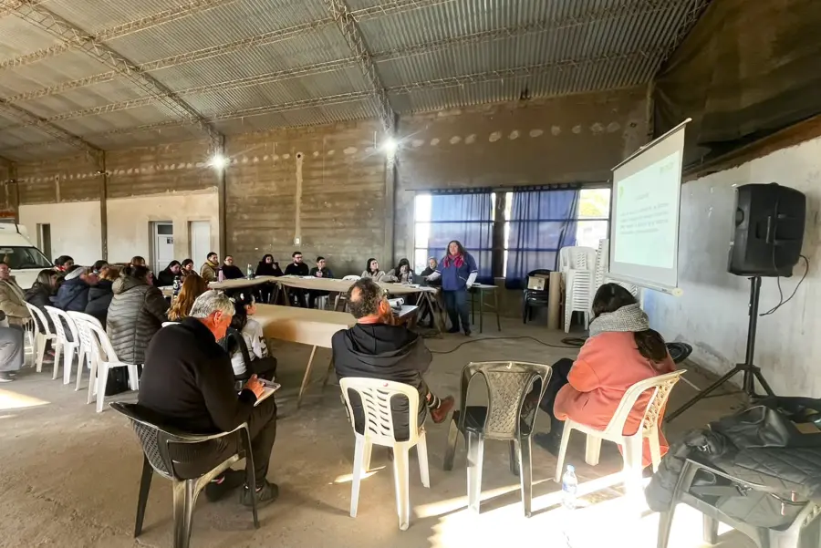 Capacitaciones en salud mental.