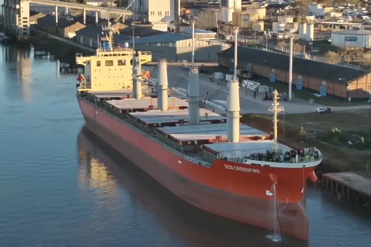 Desde el Puerto de Concepción del Uruguay se concretó la primera exportación de soja no modificada genéticamente