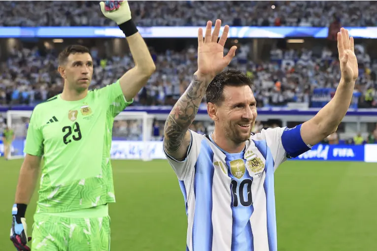 Selección Argentina: la formación que pondría a Scaloni para enfrentar a Cabo Verde este viernes